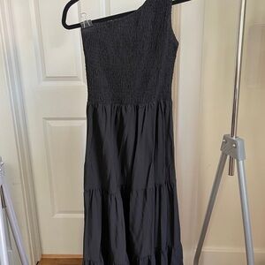 Black One-Shoulder Cotton Dress